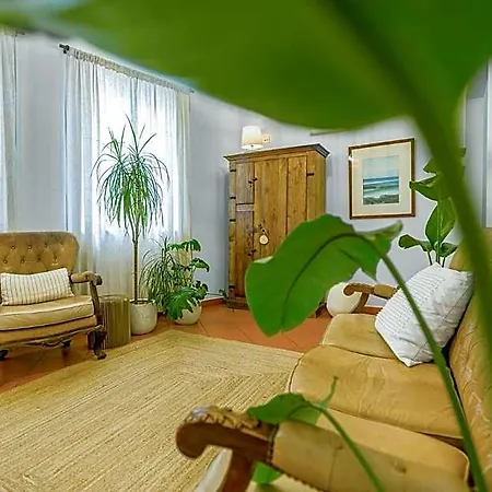 Casa Luma Bed & Breakfast Lagos