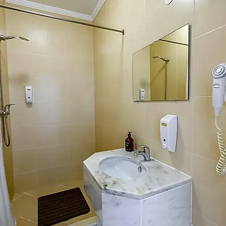 Bed & Breakfast Casa Luma Lagos