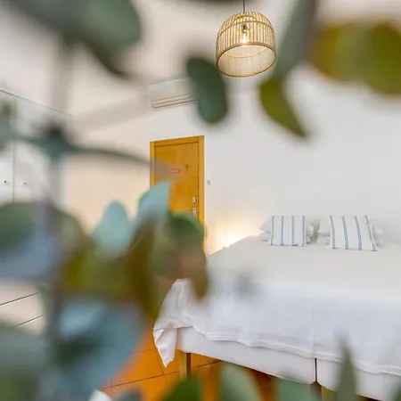 Alojamento de Acomodação e Pequeno-almoço Casa Luma Lagos