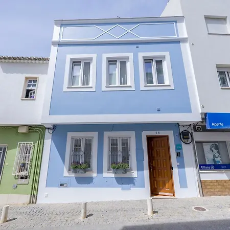 Alojamento de Acomodação e Pequeno-almoço Casa Luma *